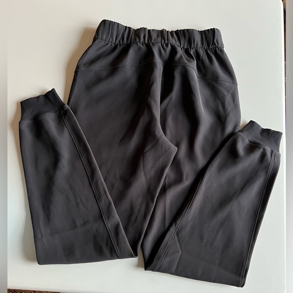 Lululemon On The Fly Jogger Black Size 2 - Picture 8 of 11